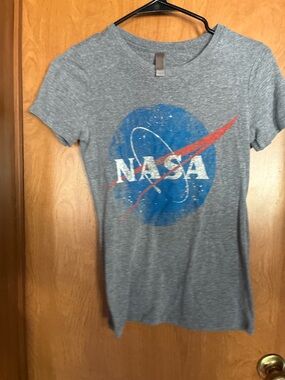 NASA Logo Gray Graphic Tee - Blue & Red Print Small Next Level